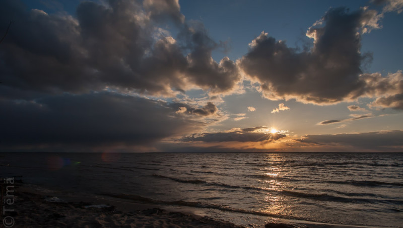 sunset kyiv sea